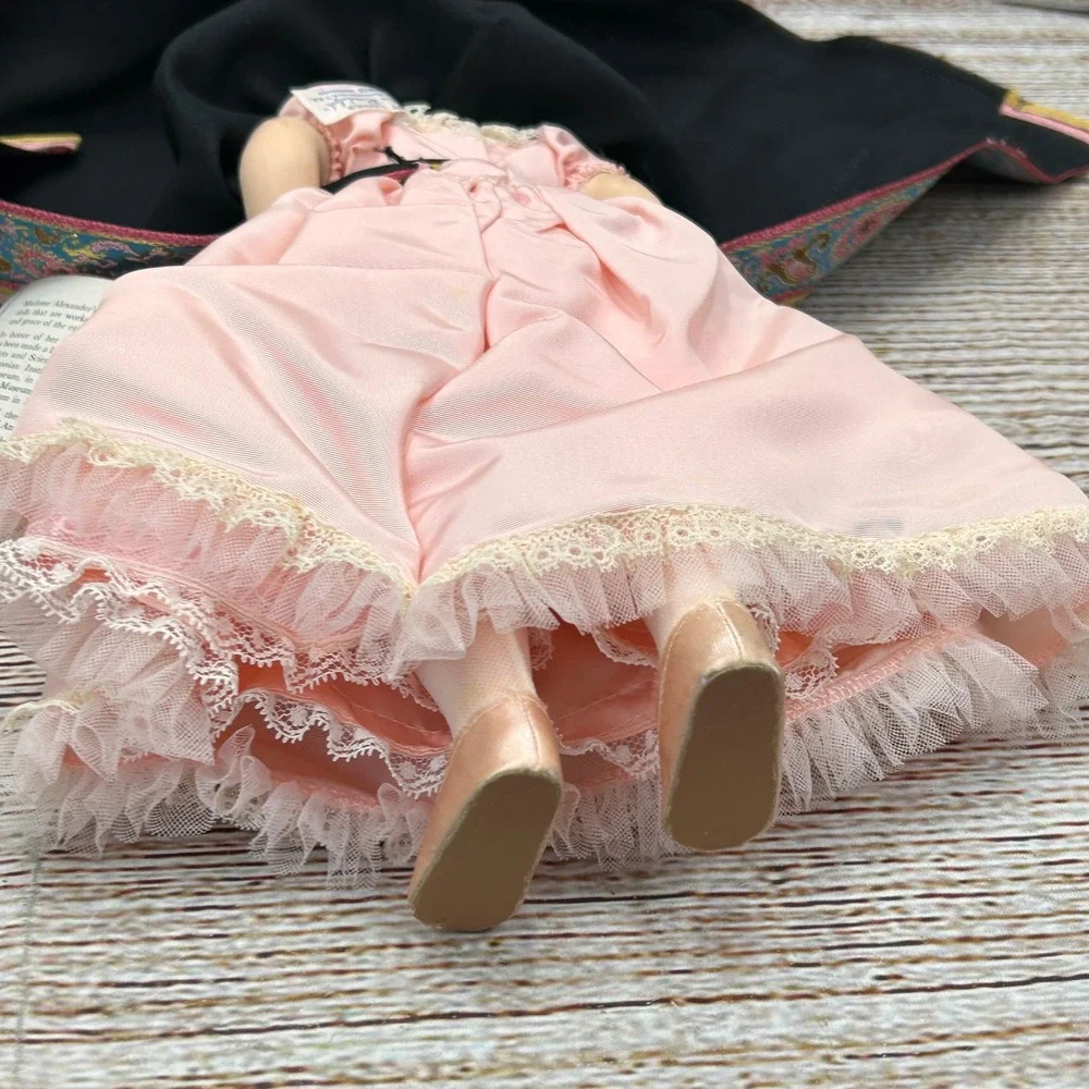 Madame Alexander Martha Randolph First Ladies Doll 1503 Pink‎ Lace Gown Boxed